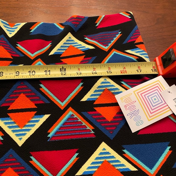 LuLaRoe NWT 2X Azure skirt - Picture 3 of 4